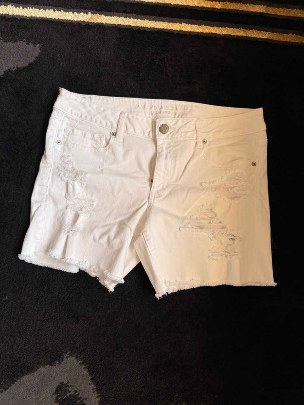 American Eagle super stretch distressed shorts